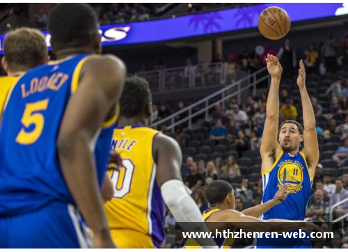 NBA季前赛焦点：湖人与勇士的对决备战新赛季